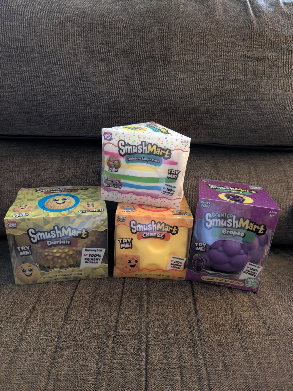 Smushmart 7-Layer Cake, Cheese, Scented Grapes, And Durian
